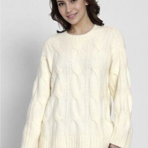 American Eagle Outfitters Women's Ivory Cable Knit Sweater